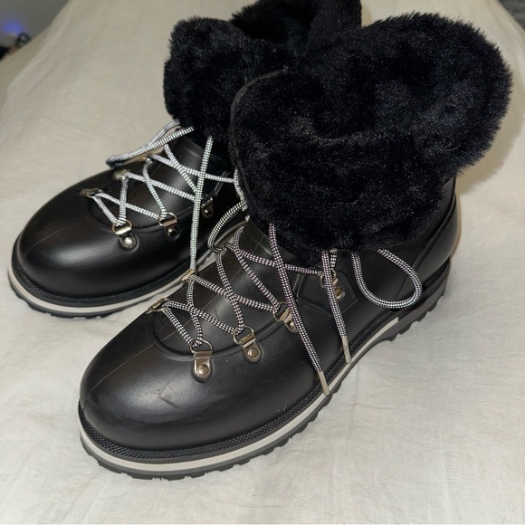 Michael Kors Black Lanis PVC & Faux Fur Rain Boot Sz 9 Reflective Laces - Picture 13 of 16